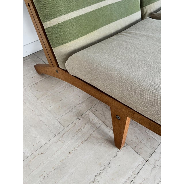 Scandinavian Model GE-370 Armchairs by Hans J. Wegner for Getama, Denmark, 1960s, Set of 2 For Sale - Image 11 of 16