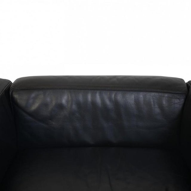 LC3 Chair in Black Leather by Le Corbusier, 2000s For Sale - Image 3 of 18