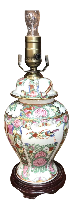 Mid 20th Century Chinoiserie Famille Rose Medallion Ginger Jar Lamp