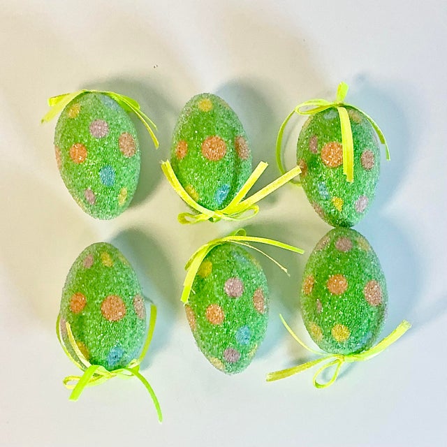 1980s Vintage Boho Chic Art Deco Beaded Polka Dot Easter Eggs - Set of 6. For Sale - Image 14 of 14