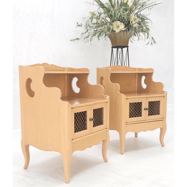 Pair Lattice Doors End Tables Night Stands White Wash Finish French Provincial! For Sale - Image 14 of 16