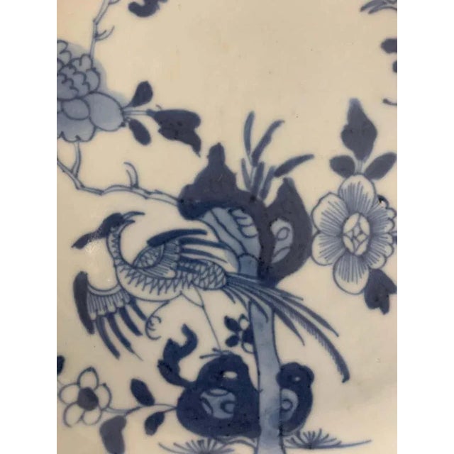 19th Century Chinese Porcelain Plate in Blue & White For Sale - Image 4 of 8