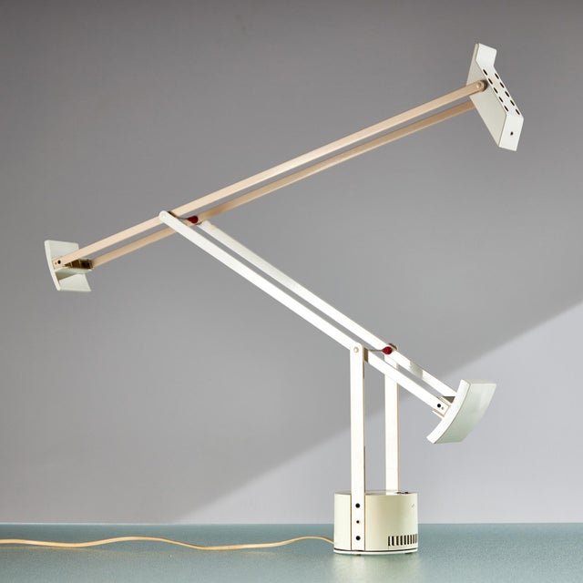 Tizio Table Lamp by Richard Sapper for Artemide, 1970s For Sale - Image 11 of 11