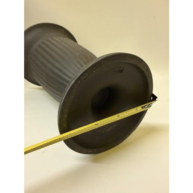 Vintage 1960s Wedgwood Black Basalt Fluted Trumpet Footed Vase For Sale - Image 14 of 16