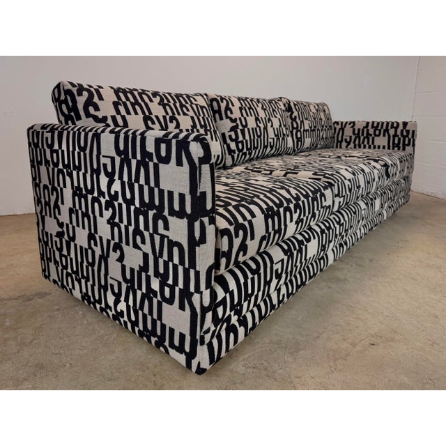 A gorgeous and comfortable Directional Design by Sedgfield long sofa often attributed to Milo Baughman. Circa 1970’s....