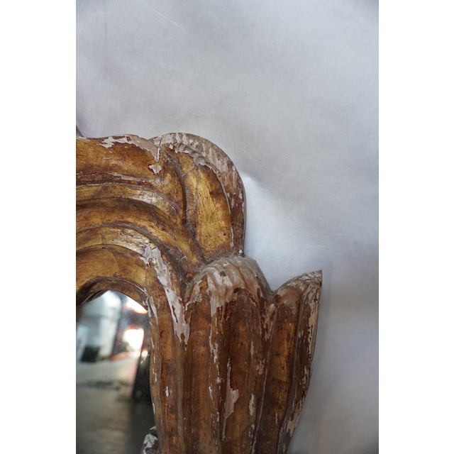 Early 20th Century Gold Leaf Mirror With Shell Motif For Sale - Image 10 of 11