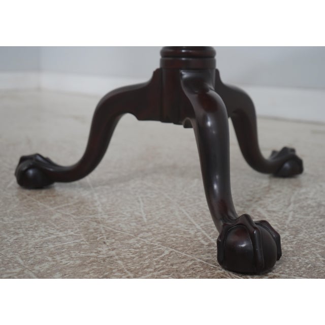 Wood Stickley Williamsburg Cw-70 Mahogany Rococo Tilt Top Table For Sale - Image 7 of 18
