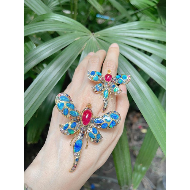Gemstone Bochic "Orient" Opal, Multi Sapphires & Ruby Ring Set In 18K Gold & Silver For Sale - Image 7 of 18