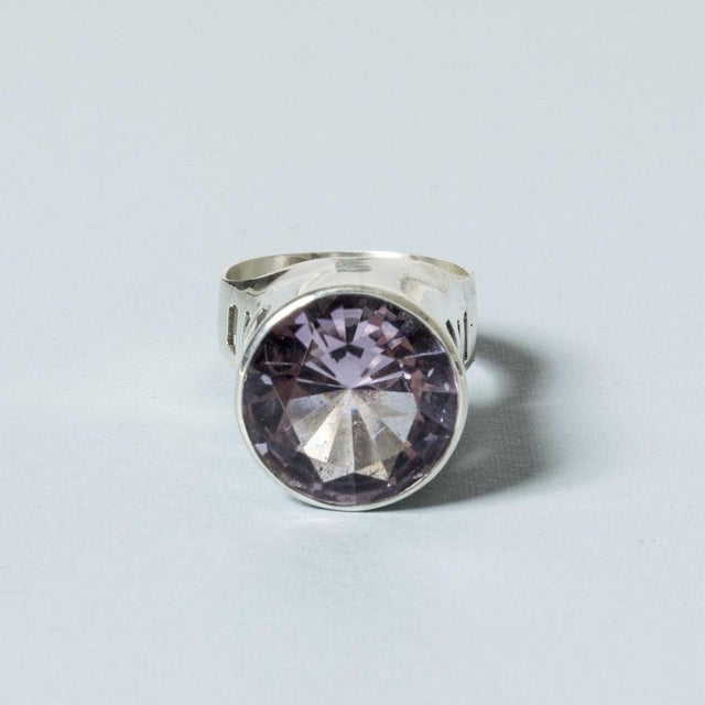 Silver and Amethyst Ring by Rolf Kaplan, 1958 For Sale - Image 4 of 6