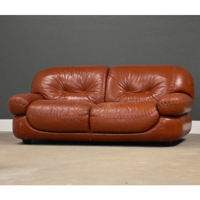 Mario Marenco 1970s Brown Leather Sapporo Loveseat Sofa by Mario Marenco For Sale - Image 4 of 10