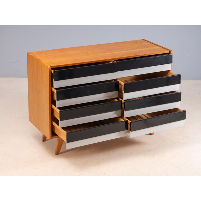 Mid-Century Model U453 Sideboard by Jiří Jiroutek for Interier Praha, Czechoslovakia, 1960s For Sale - Image 4 of 8
