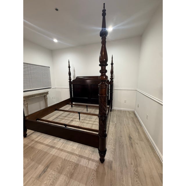 American Attributed to Bernhardt Smithsonian Collection King Size Poster Bed For Sale - Image 3 of 12