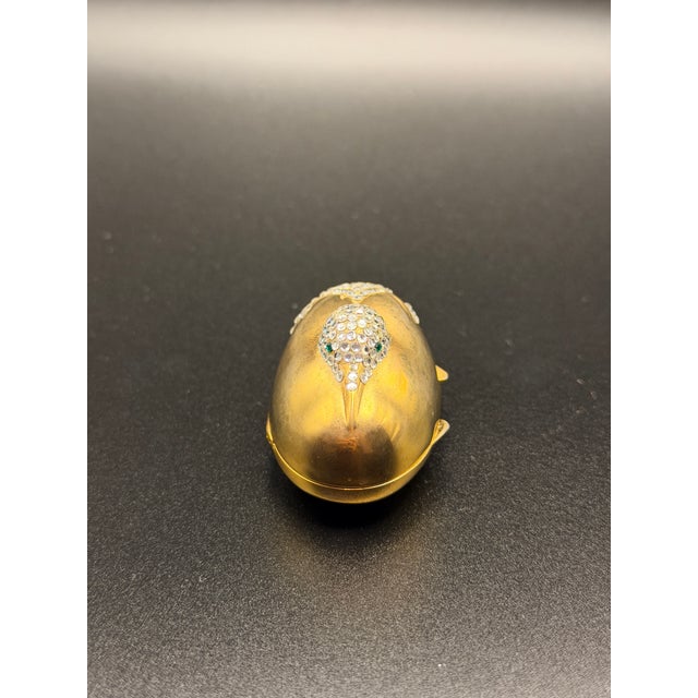 Mid-Century Modern Vintage Judith Leiber Crane Pill Box – Jeweled Sculpture Box For Sale - Image 3 of 6