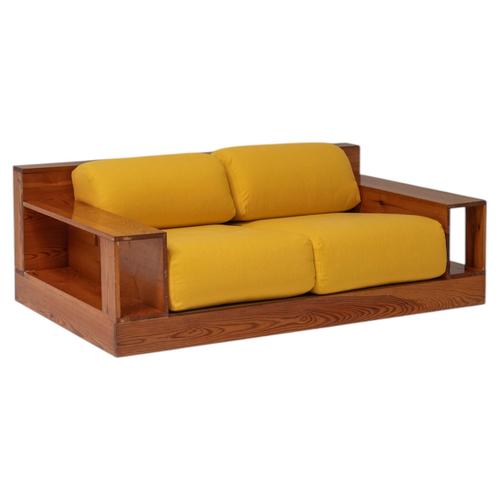 Mid-Century Modern Italian 2-Seater Lounge Chair in Yellow Upholstery, 1970s For Sale - Image 14 of 14