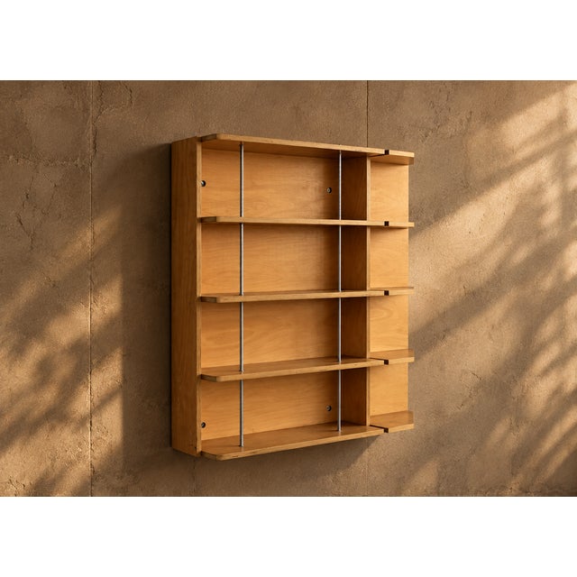 Vintage Wall-Mounted Bookcase, 1980s, in Good conditions. Designed 1980 to 1989