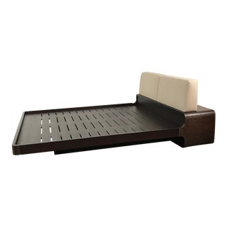 Modern Emmemobili ‘Coiba’ Queen Bed by Ballabio-Elli For Sale