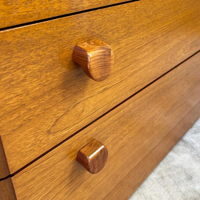 1970s Vintage Teak Chest of Drawers from Stag, 1970s For Sale - Image 5 of 12