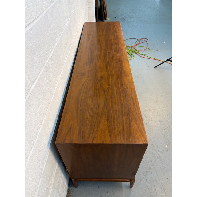 Wood 1960s Mid-Century Sculptural Walnut Dresser For Sale - Image 7 of 16