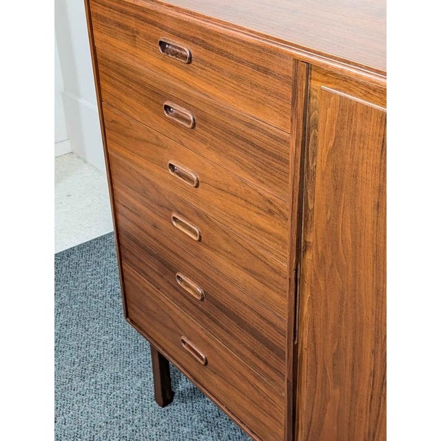 1960s Jack Cartwright for Founders MCM Walnut Armoire Dresser, Attributed For Sale In Seattle - Image 6 of 10