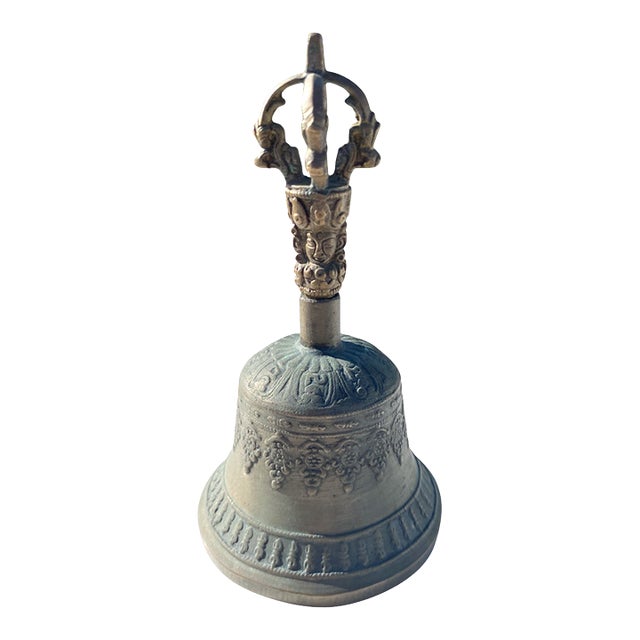 Antique Tibetan Bronze Ceremonial Bell For Sale