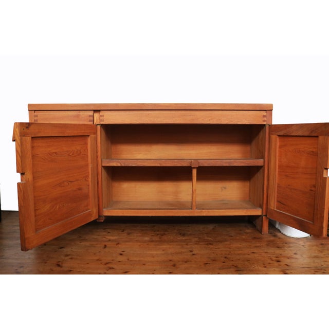 Mid-Century Model R13 Sideboard in Elm by Pierre Chapo, France, 1950s For Sale - Image 6 of 8