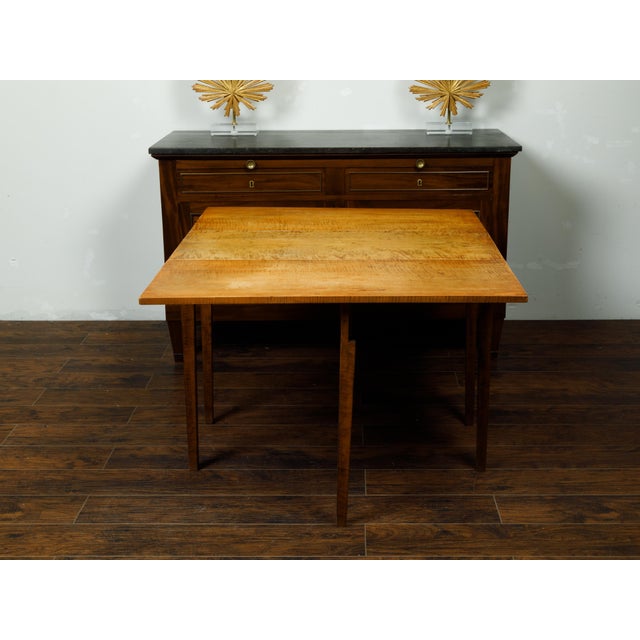 American American 19th Century Maple Drop-Leaf Table with Tapered Legs For Sale - Image 3 of 8