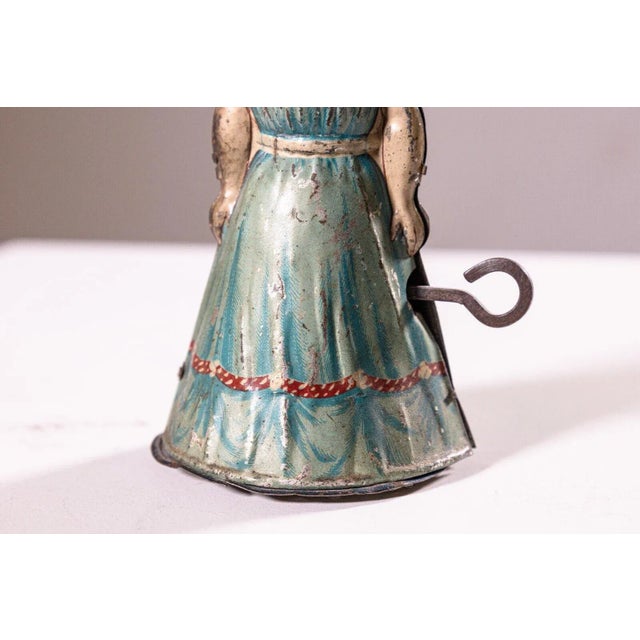 Heinrich Fisher & Co Woman in Apron Antique Windup Tin Toy Collectables 1920s For Sale In Detroit - Image 6 of 8