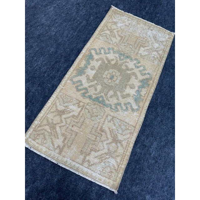 Early 21st Century Turkish Yastik Rug 1'5" x 3' For Sale - Image 5 of 5