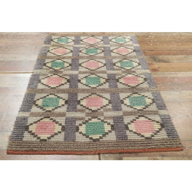 Textile Vintage Finnish Ryijy Rya Rug - 02'05 X 04'10 For Sale - Image 7 of 9