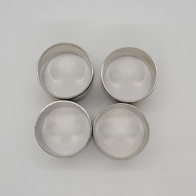 Late 20th Century Mother of Pearl Napkin Rings Silver Tone Mosaic Shell Table Decor - Set of 4 For Sale - Image 4 of 6