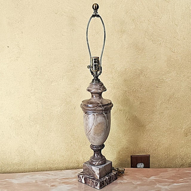 Vintage Alabaster Urn Table Lamp in Neoclassical Style – 28” For Sale - Image 13 of 18
