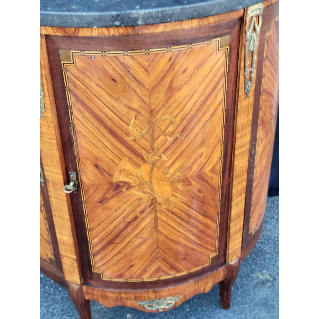 19th Century French Marble Top Cabinet Bar/Server Book Match Tulip Wood. For Sale - Image 17 of 18