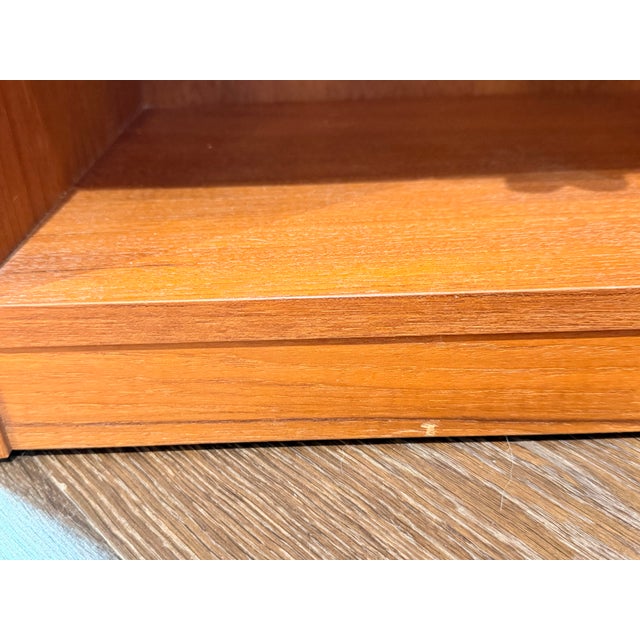 Vintage Danish Modern Teak Nightstands – Pair by Nordisk Andels-Eksport (Denmark), A Pair For Sale - Image 16 of 17