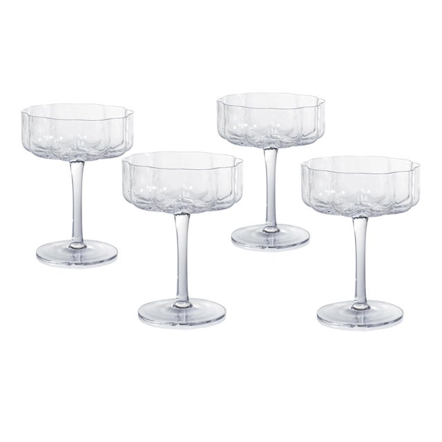 Reinhard 4-Piece Set Handblown Coupe Glasses, Clear For Sale