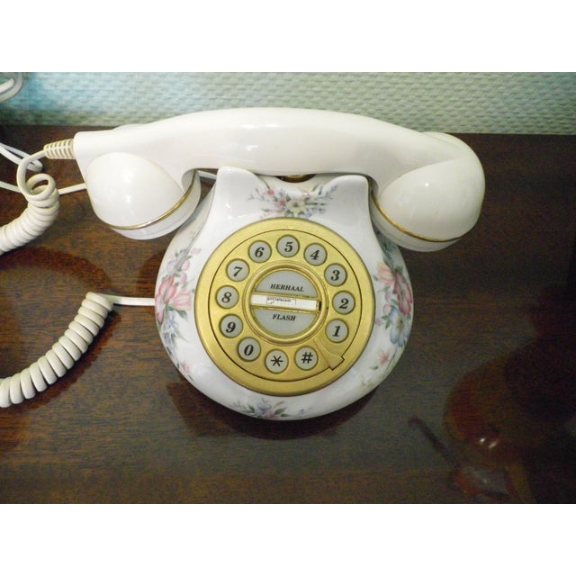 1980s Constance Telephone in Fine Porcelain from Royal Albert, 1991 For Sale - Image 5 of 16