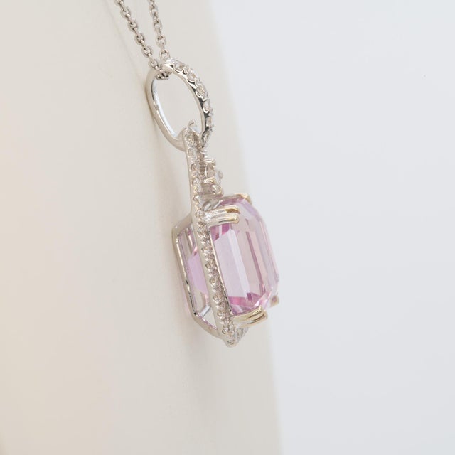 Metal 4.5Ct Kunzite Pendant With Earth Mined Diamonds Accents: Slid 14k Gold, 10x8mm For Sale - Image 7 of 8