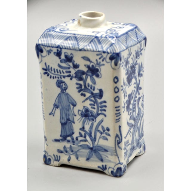 18th-Century Delft Chinoiserie Tea Caddy With Figures, Birds Maker's Mark For Sale - Image 6 of 8