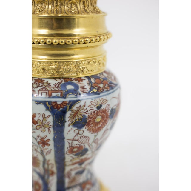 Blue Large Table Lamp in Imari Porcelain and Gilt Bronze, 1880s For Sale - Image 8 of 11