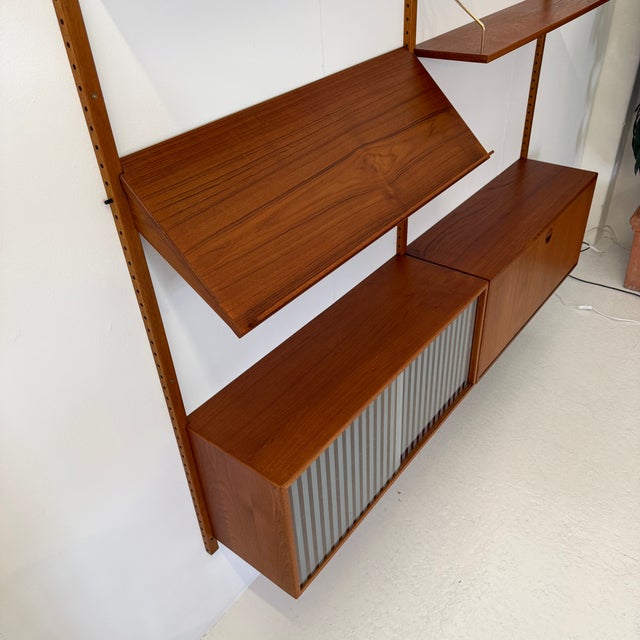 Teak Shelving System by Poul Cadovius, 1960s For Sale - Image 9 of 13