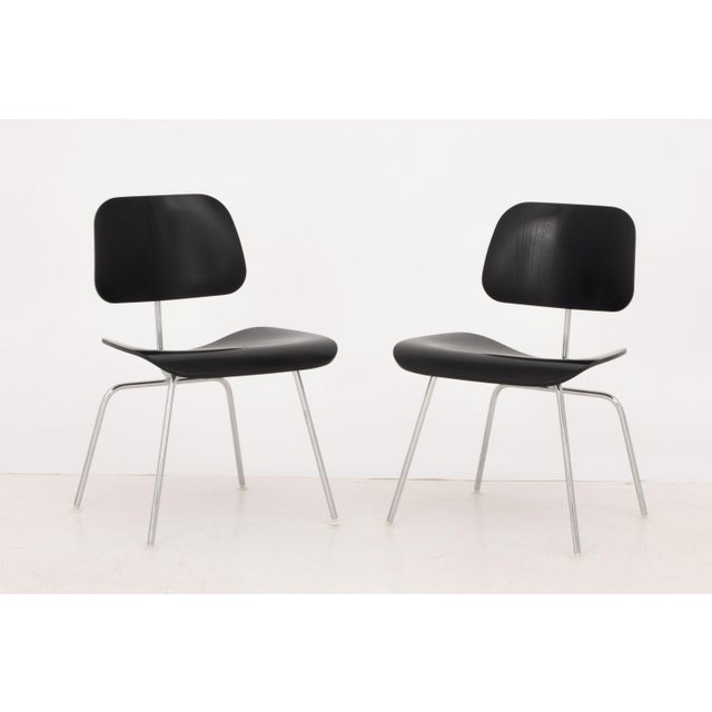 Herman Miller Eames X Herman Miller DCM Plywood Chairs, Pair For Sale - Image 4 of 10