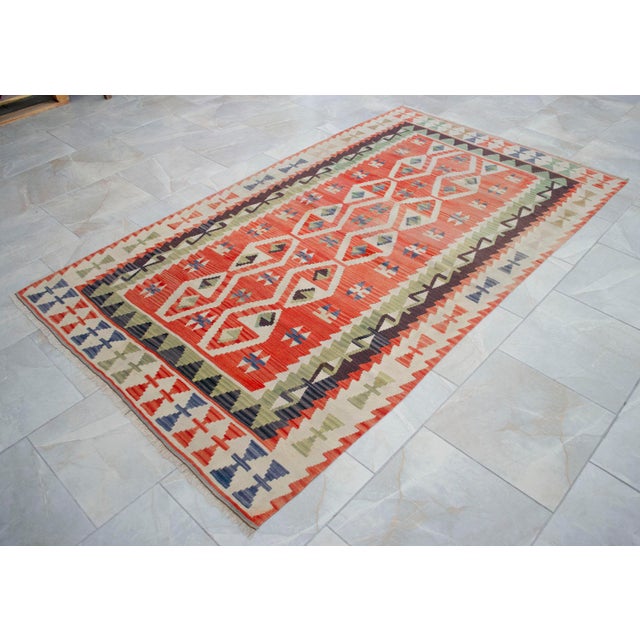 Vintage Handwoven Turkish Oushak Kilim Flat Weave Rug Boho Farmhouse Decor - 4′5″ × 7′8″ For Sale - Image 12 of 14