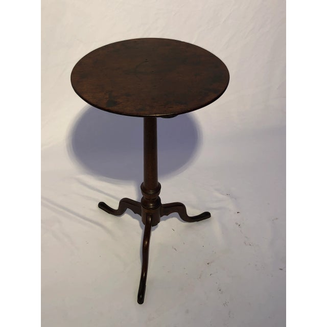 Genuine antique, circa 1710. English mahogany Queen Anne side table. Good condition. 17" diameter, 27.5" high.