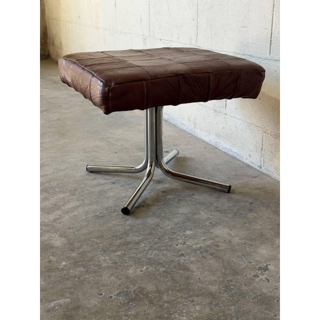 Animal Skin Square Patchwork Brown Leather Ottoman With Chrome Base Vintage Mid-Century Modern 1970s For Sale - Image 7 of 10