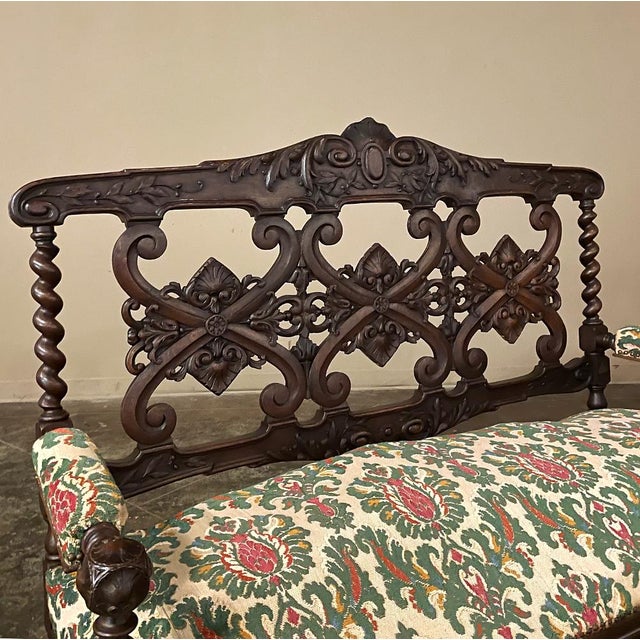 19th Century Renaissance Revival Louis XIII Style Sofa in Solid Oak For Sale - Image 17 of 18
