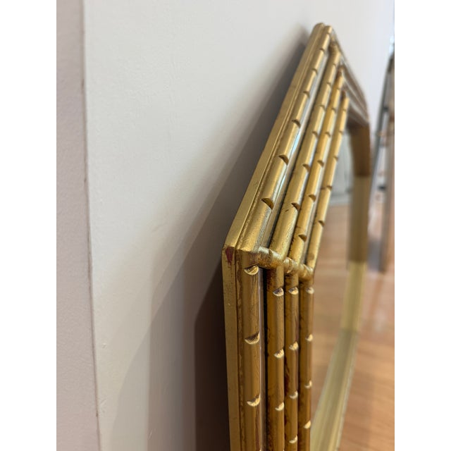 Carolina Mirror Company Vintage Carolina Mirror Company Gilt Faux Bamboo & Mirrored Octagonal Wall Mirror For Sale - Image 4 of 9