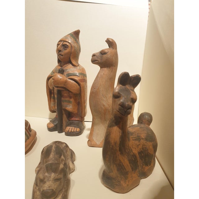Vintage Peruvian Hand-Painted Terracotta Nativity Scene, 1970s, Set of 9 For Sale - Image 4 of 6