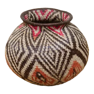 Finely Woven Earthy Diamond Motif Embera Basket