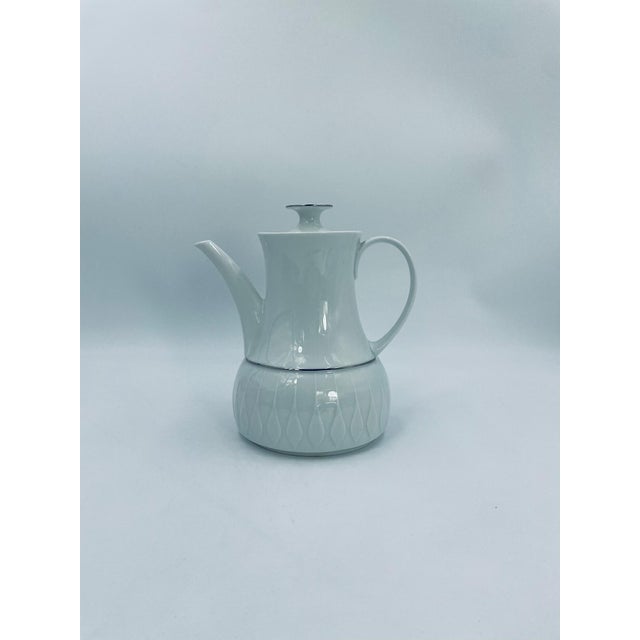 Porcelain Lanzette Teapot by Tapio Wirkkala for Thomas, 1965 For Sale - Image 12 of 12