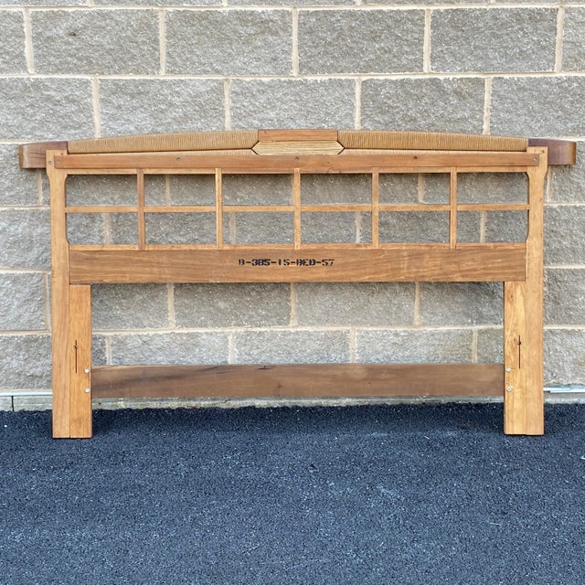 American of Martinsville Queen or Full Mid-Century Modern Sculptural Walnut & Woven Rush Headboard For Sale - Image 10 of 13