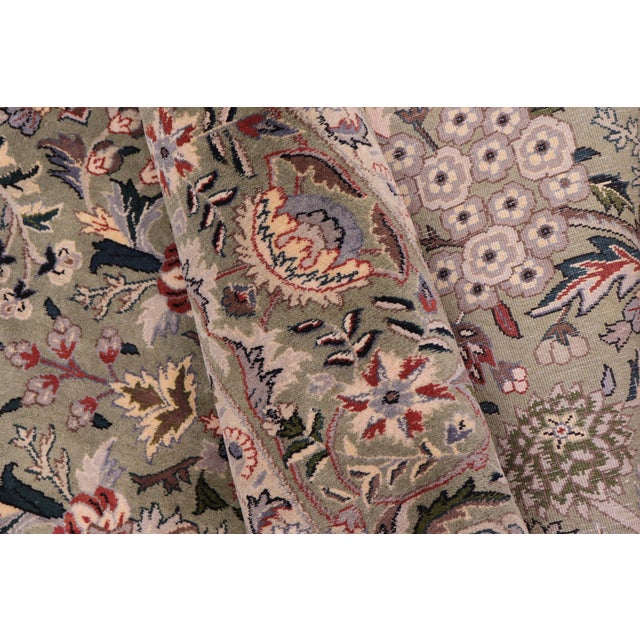 Green Shabby Chic 1990's Botanical Pak-Persian Green/Grey Wool Round Rug- 5'11'' X 5'11'' For Sale - Image 8 of 9